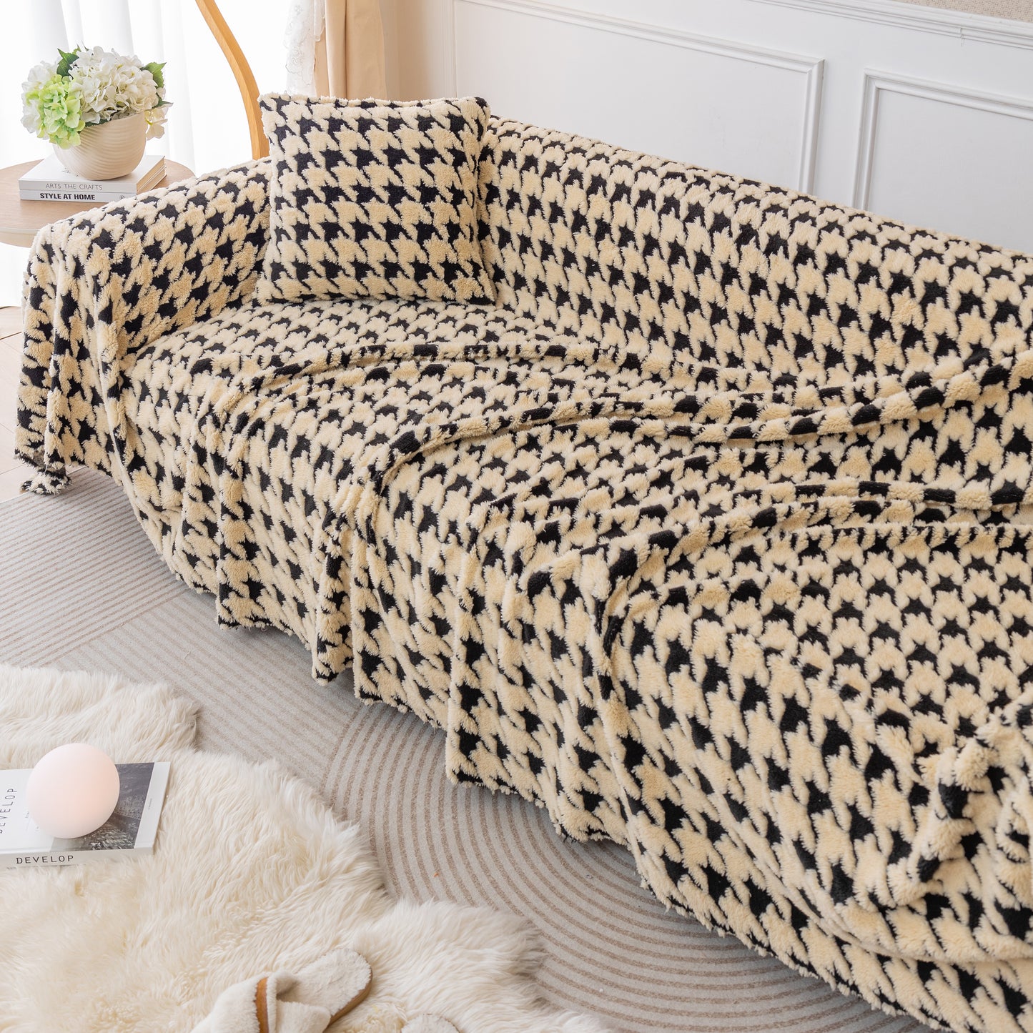 Luxury Plush Universal Couch Cover Blanket, Washable Couch Protector Houndstooth Sofa Covers