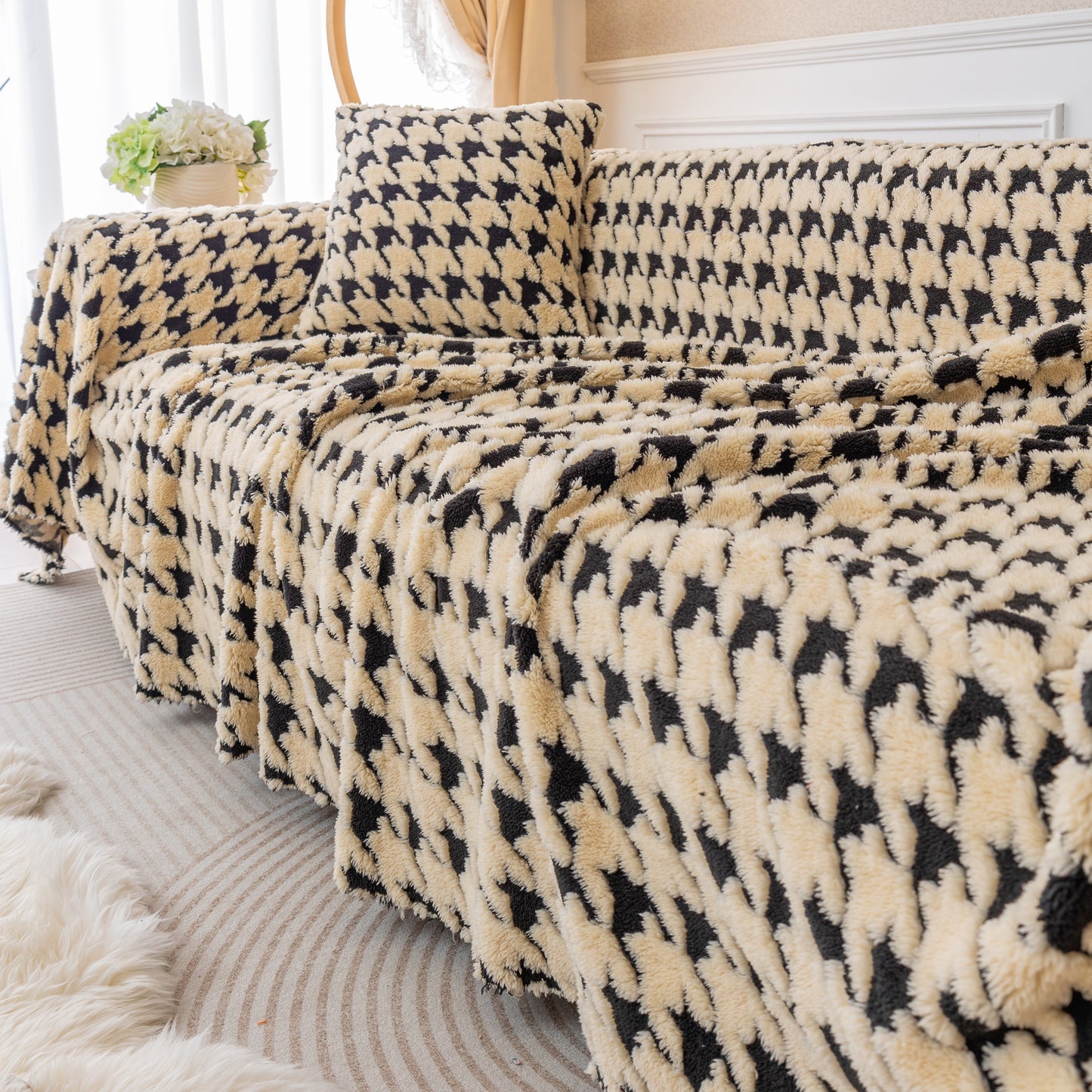 Luxury Plush Universal Couch Cover Blanket, Washable Couch Protector Houndstooth Sofa Covers