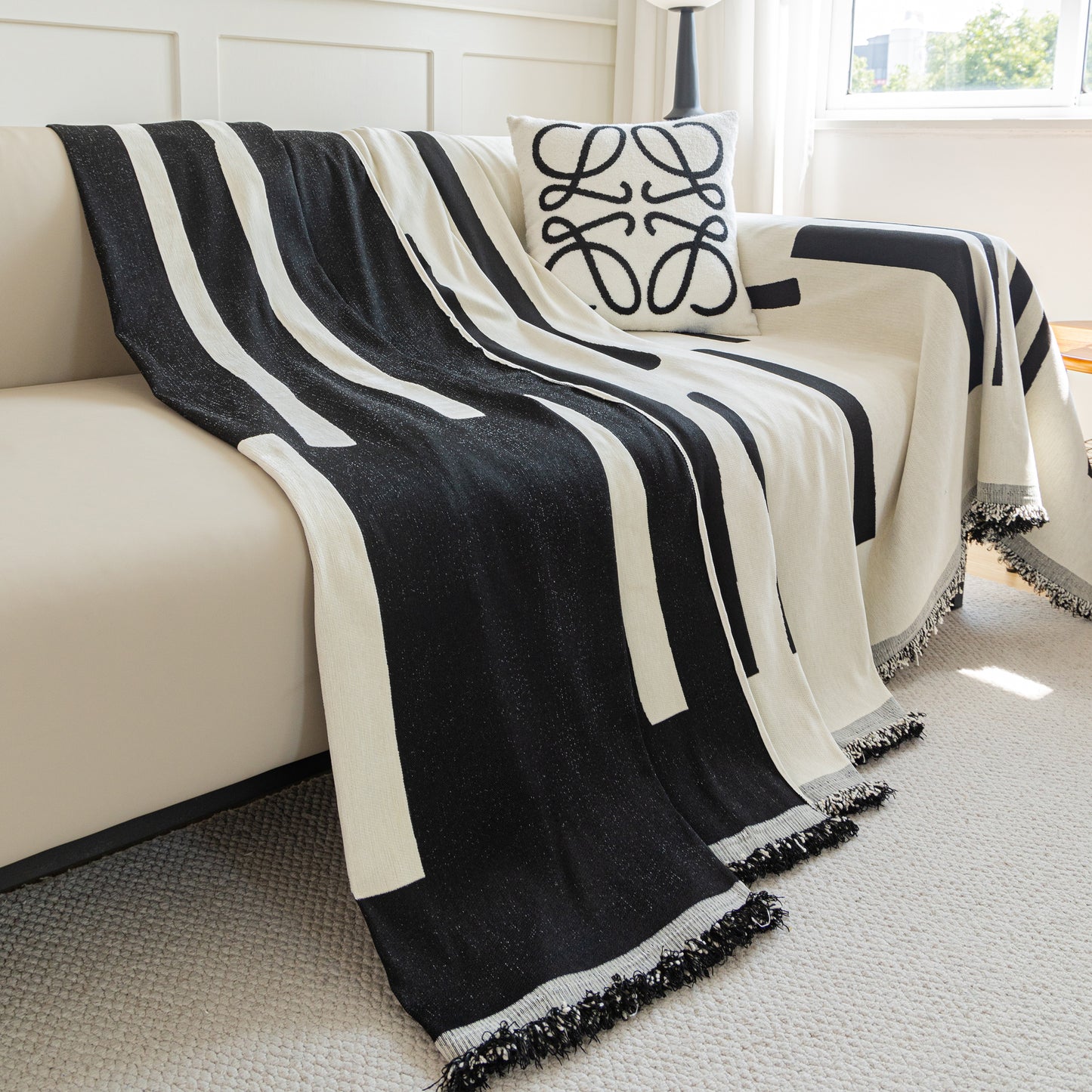 Soft Cozy Chenille Throw Cover for Couch with Tassel Accents, Dustproof Soft Throws for Sofa