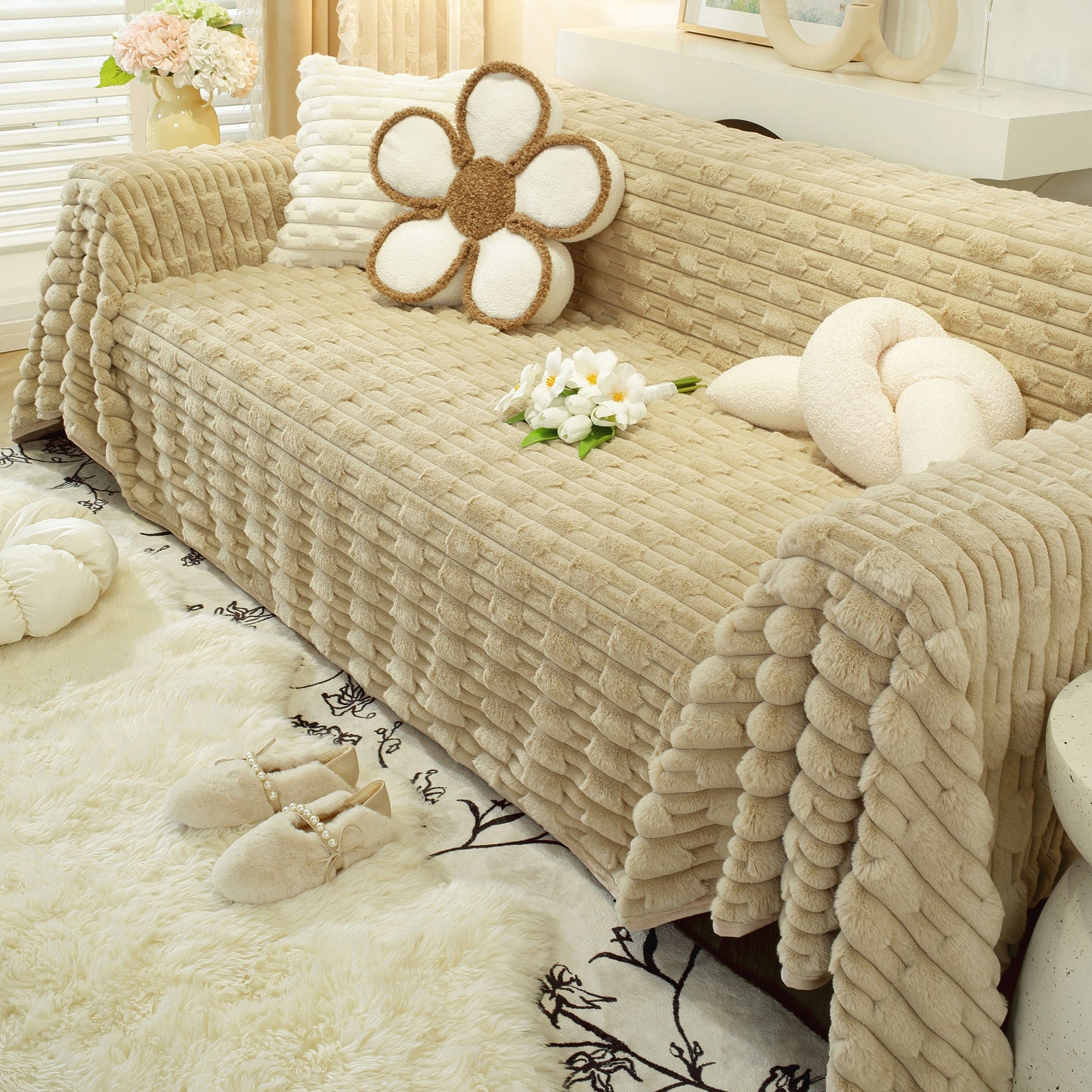 Fuzzy Fluffy Cozy Sofa Cover Blanket for Pets, Kids, Luxury Faux Fur Couch Cover Throw for Sofas