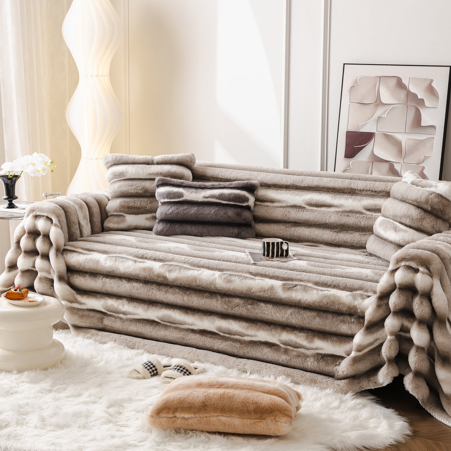 Extra Large Faux Fur Gradient Couch Cover Blanket: Plush, Fluffy, Warmth, Perfect Throw on the Sofa