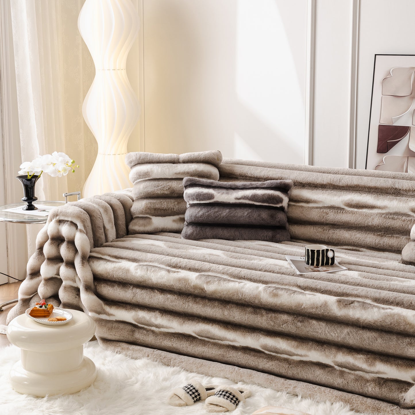 Extra Large Faux Fur Gradient Couch Cover Blanket: Plush, Fluffy, Warmth, Perfect Throw on the Sofa