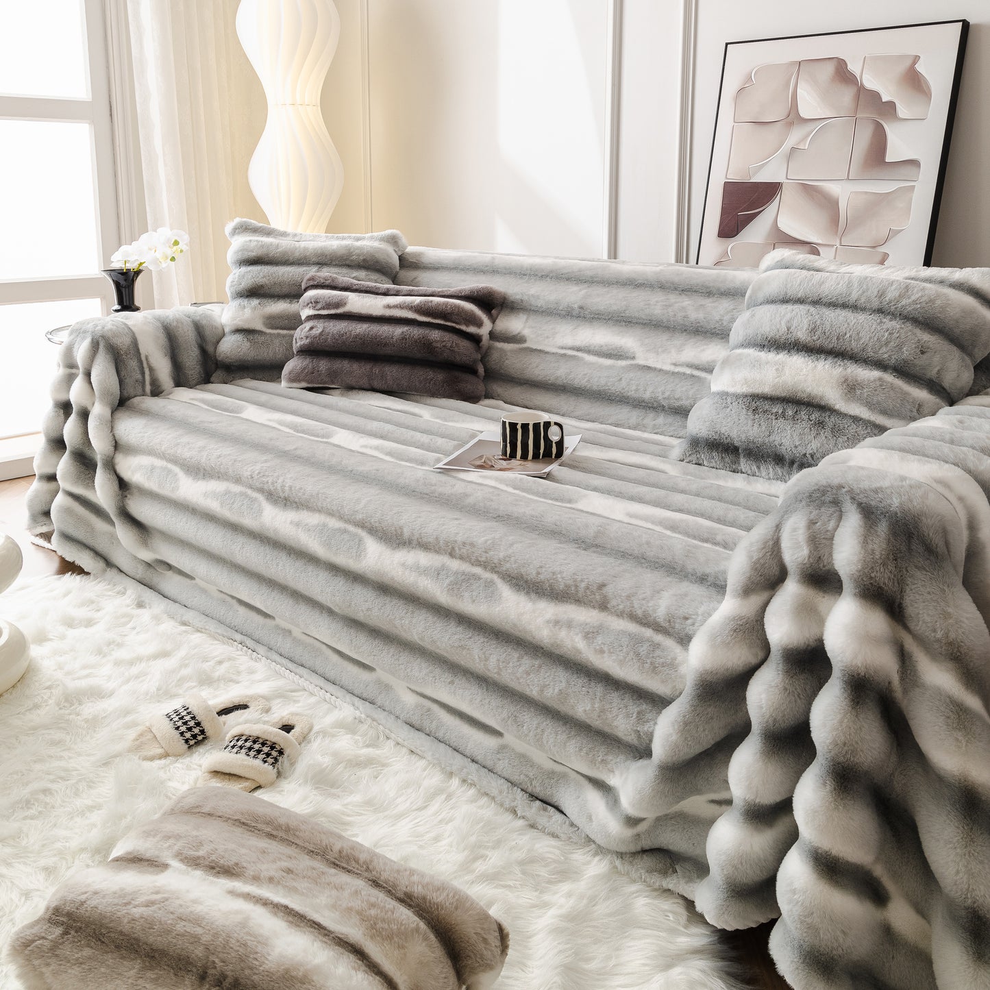 Extra Large Faux Fur Gradient Couch Cover Blanket: Plush, Fluffy, Warmth, Perfect Throw on the Sofa