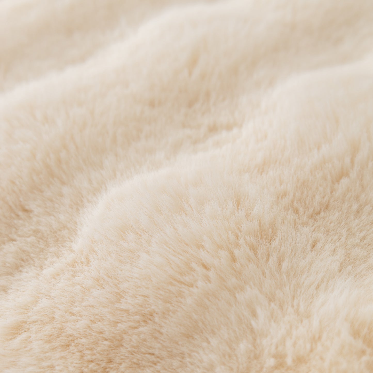 Faux Rabbit Fur Throws for Sofas, Stylish Throw Blankets for Couch and Couch Throw Cover