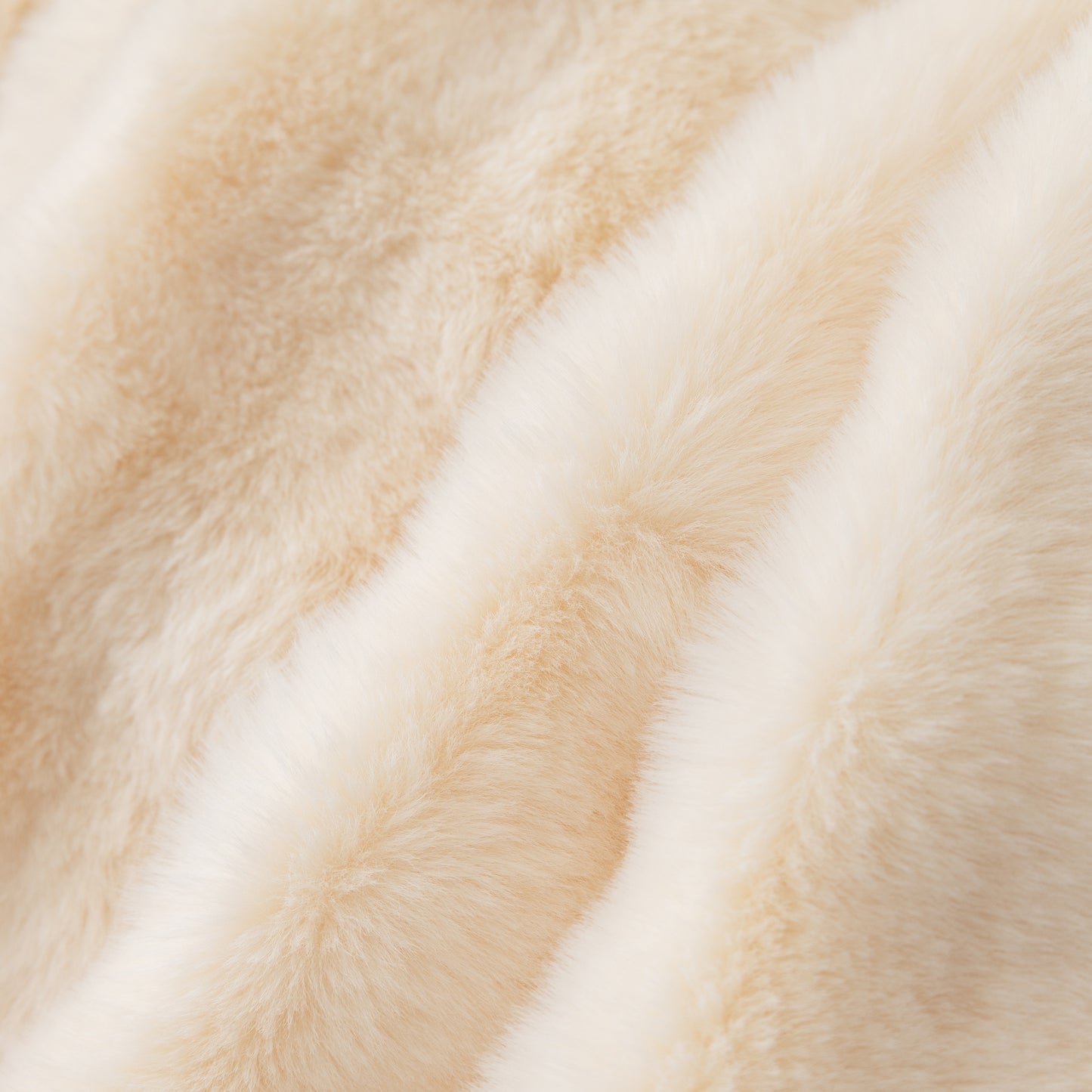 Faux Rabbit Fur Throws for Sofas, Stylish Throw Blankets for Couch and Couch Throw Cover