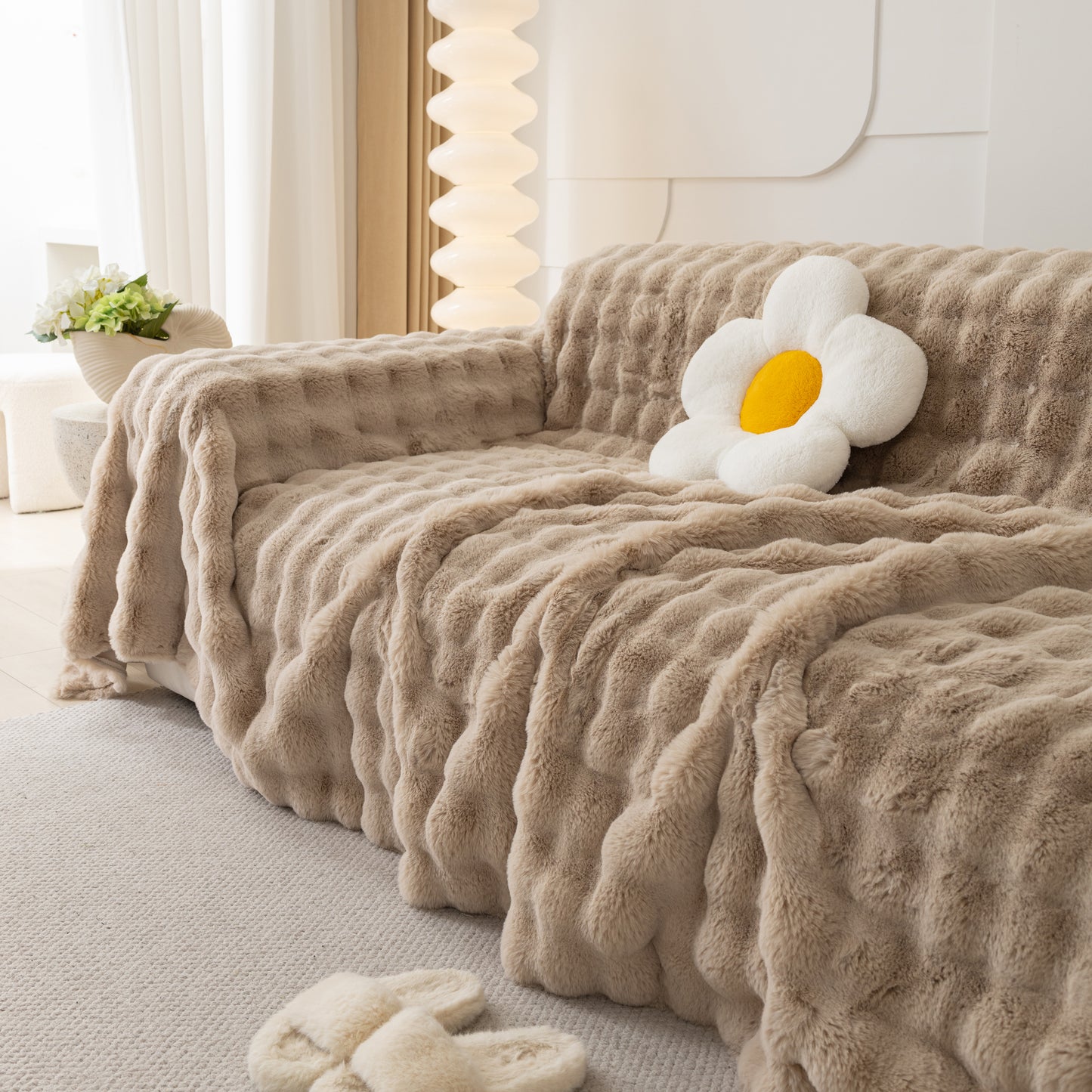 Faux Rabbit Fur Throws for Sofas, Stylish Throw Blankets for Couch and Couch Throw Cover