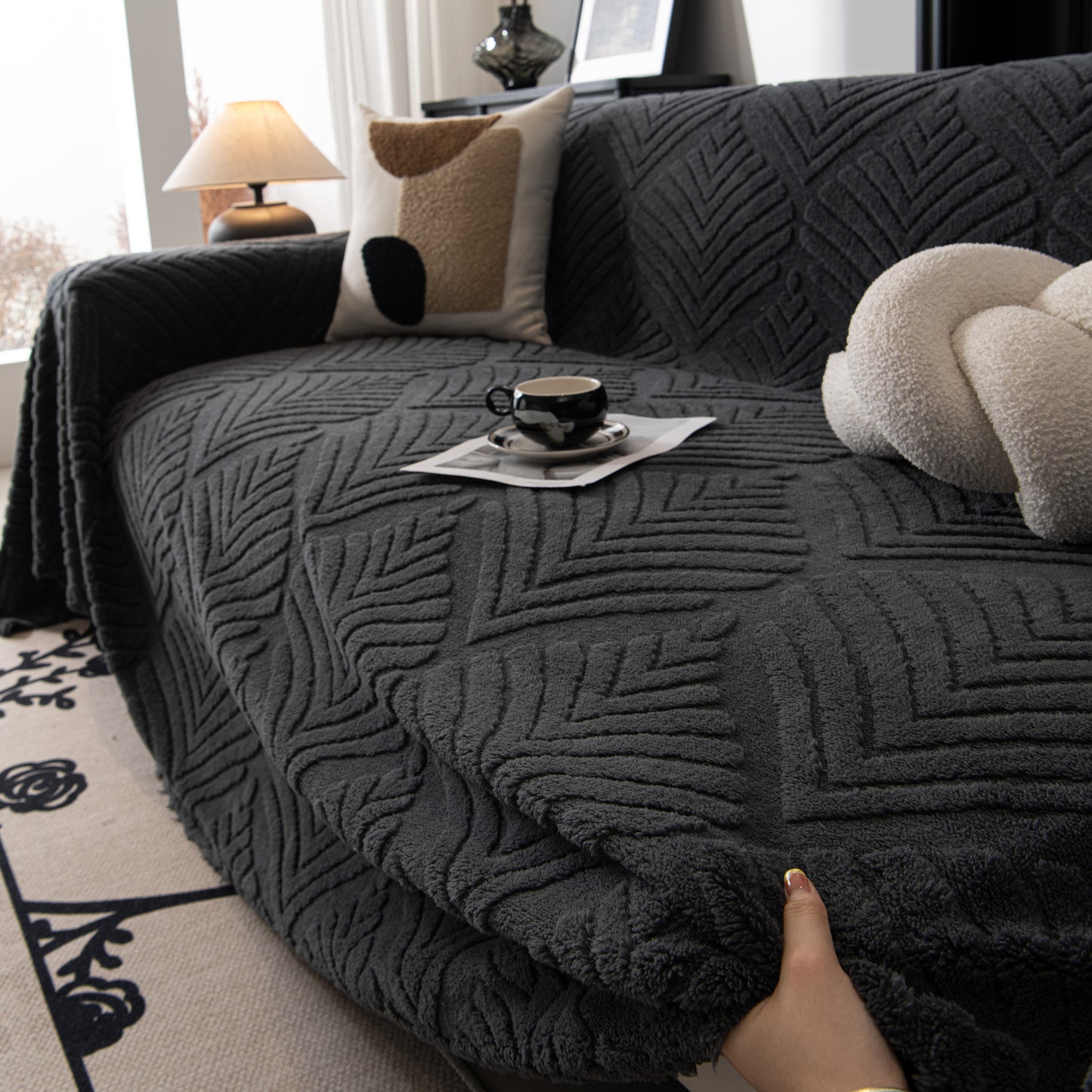 Winter Soft Plush Fleece Sofa Blanket Leaves Jacquard Couch Covers for Couches