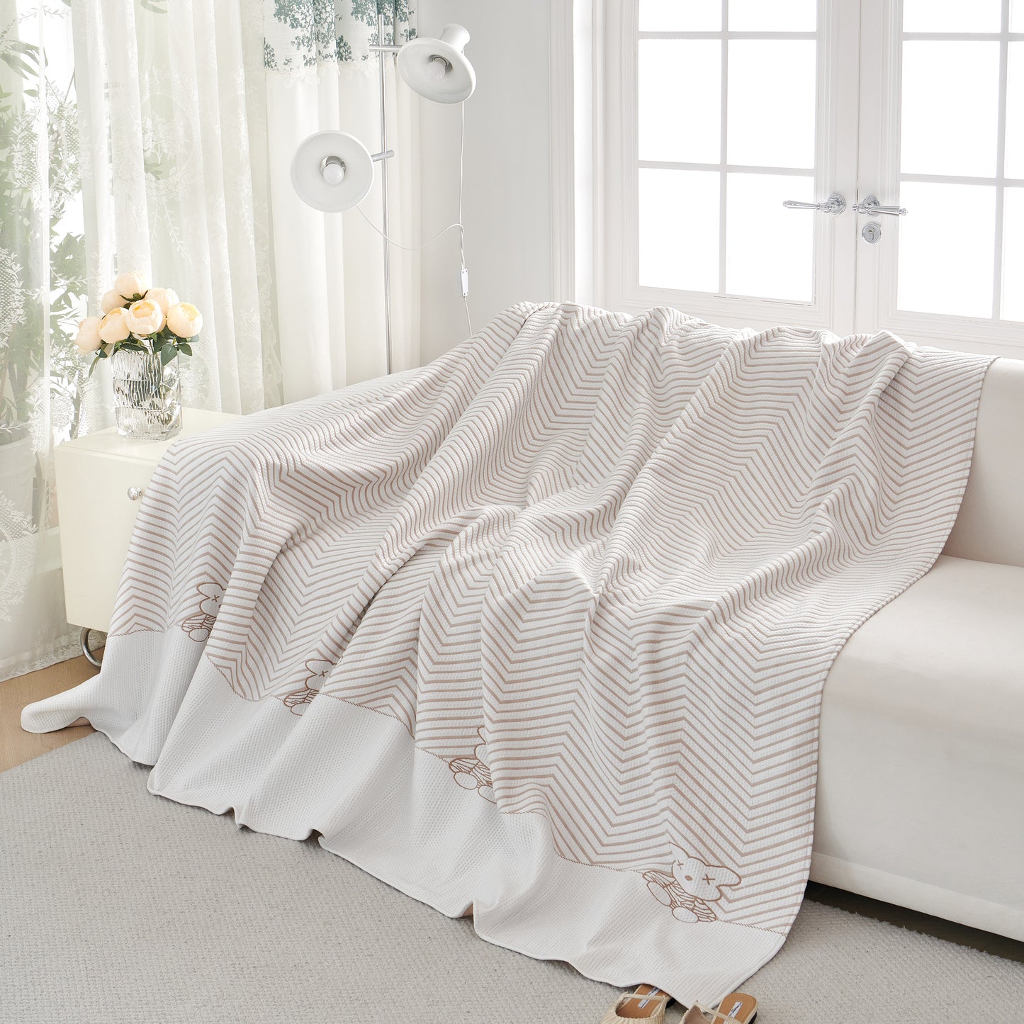 Cool Summer Blanket for Couches, Soft Comfy Lightweight Cooling Sofa Blankets Cover for All Seasons